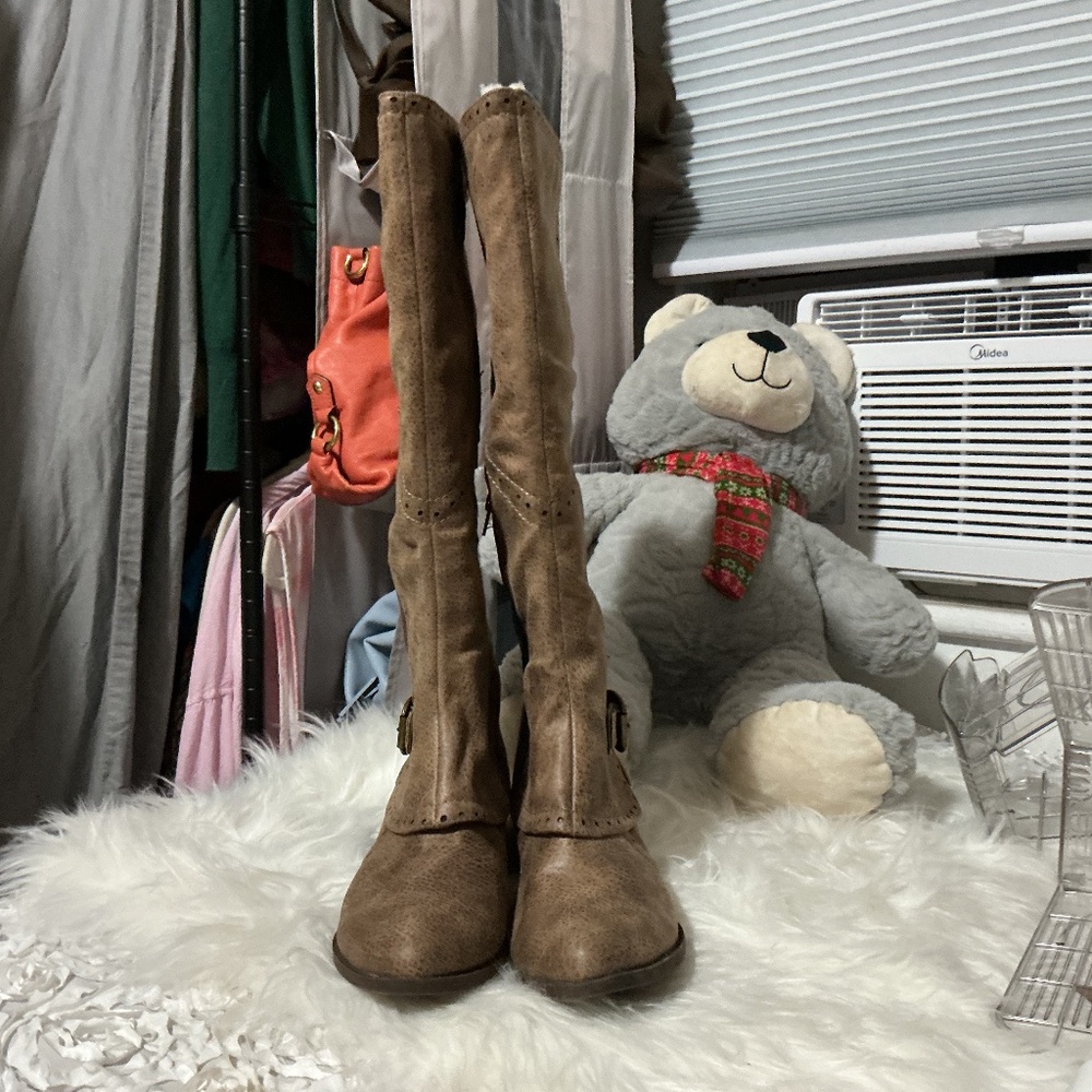 Women’s boots